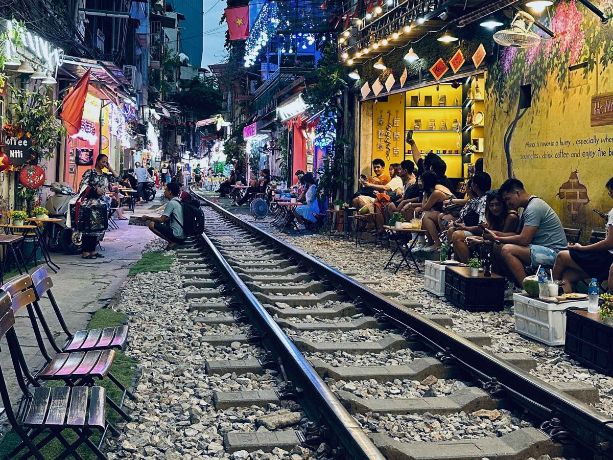 Hanoi Train Street: What It’s Really Like to Visit in 2026